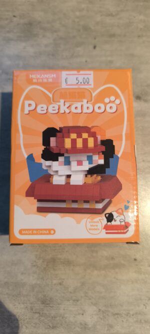 Mekansm Peekaboo kitten met Mc. head